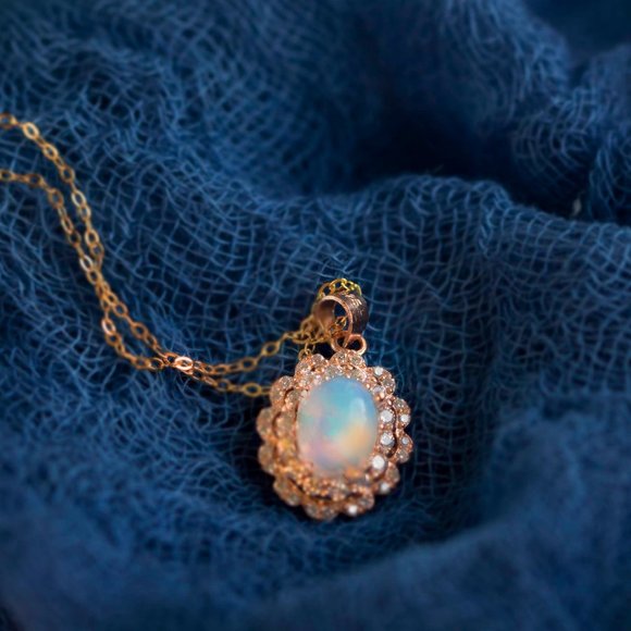 Rose Gold Vermeil Genuine Fire Opal Necklace Vintage Natural Gemstone Necklace - Picture 2 of 8